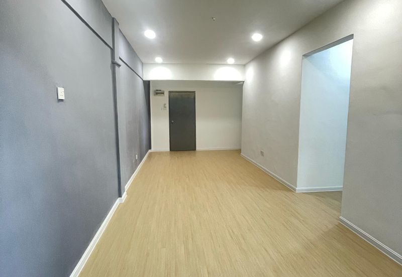 Flat Taman Plentong Utama
