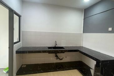 Flat Taman Plentong Utama