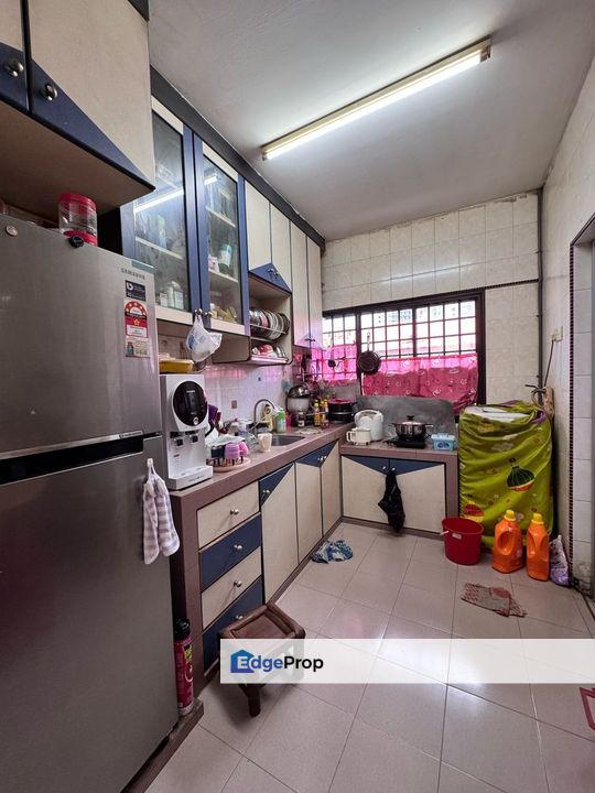 Flat in Taman Bukit Mewah for sale , Johor, Tampoi