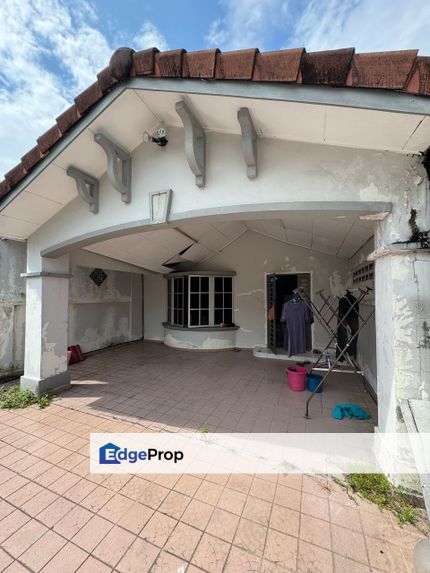 1.5 single storey terrace house in Bandar Seri Alam for sale , Johor, Masai