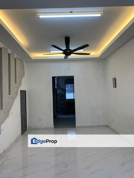Double storey medium cost terrace house in Taman Mutiara Rini for sale , Johor, Skudai