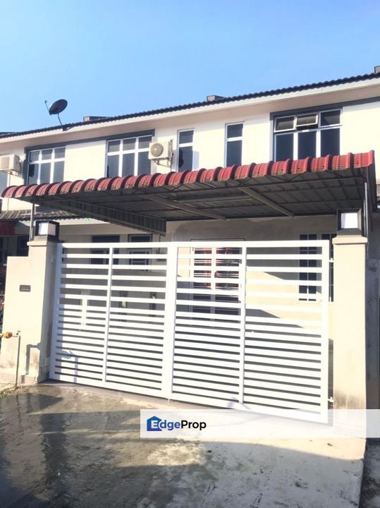 Double storey medium cost terrace house in Taman Mutiara Rini for sale ...