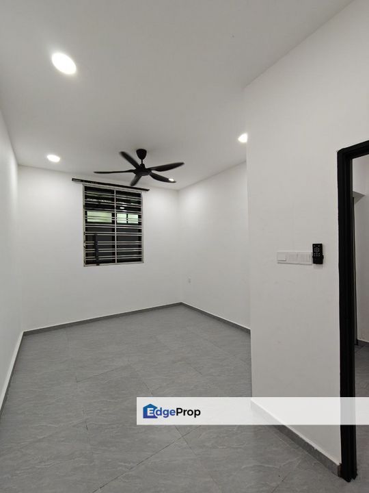 Single storey terrace house in Kampung Poh Cher Leng for rent , Johor, Skudai