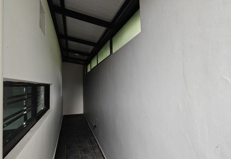 Single storey terrace house in Kampung Poh Cher Leng for rent 