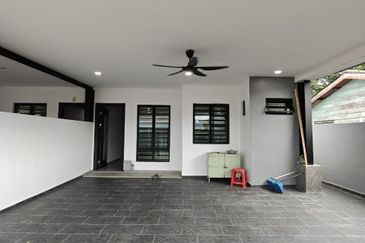 Single storey terrace house in Kampung Poh Cher Leng for rent 