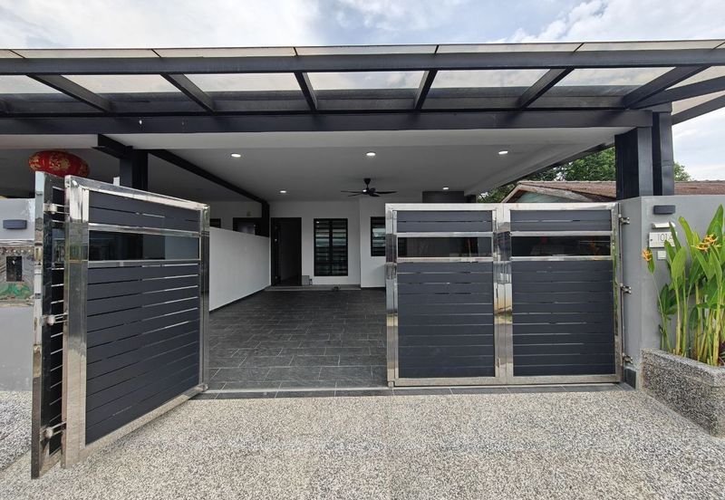 Single storey terrace house in Kampung Poh Cher Leng for rent 