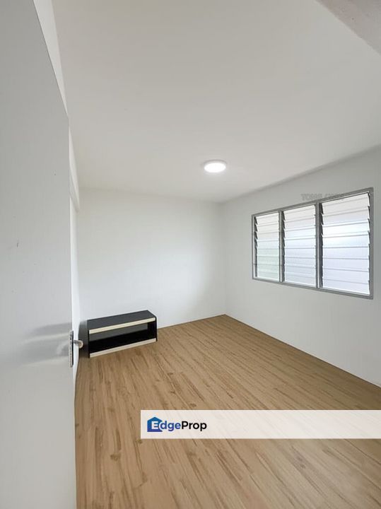 2 bedrooms flat in Bandar Baru Uda for sale , Johor, Johor Bahru