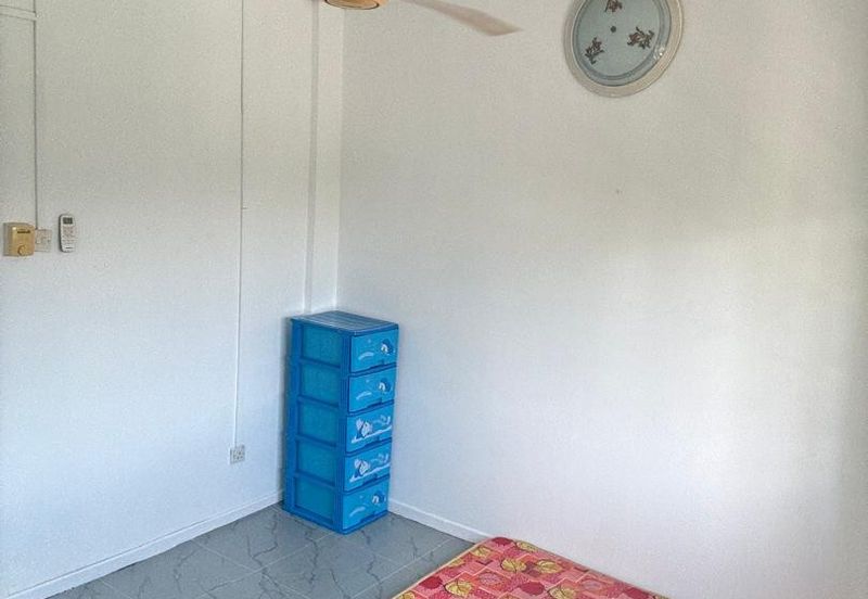 Lily & Jasmine Apartment