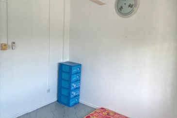 Lily & Jasmine Apartment