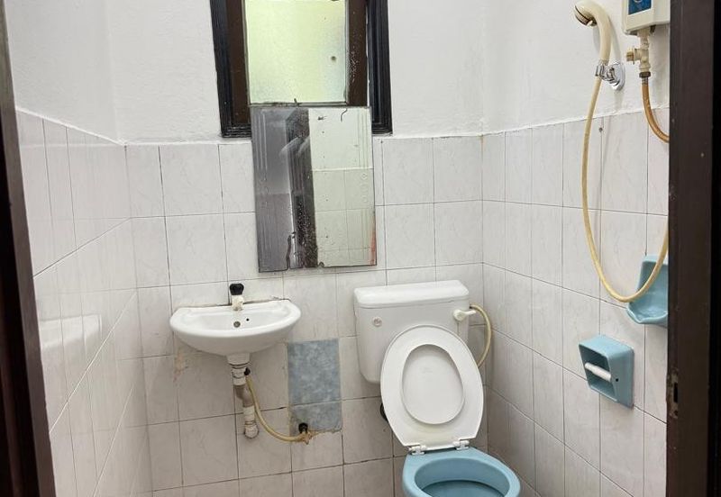 Lily & Jasmine Apartment