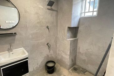 Flat Taman Plentong Utama