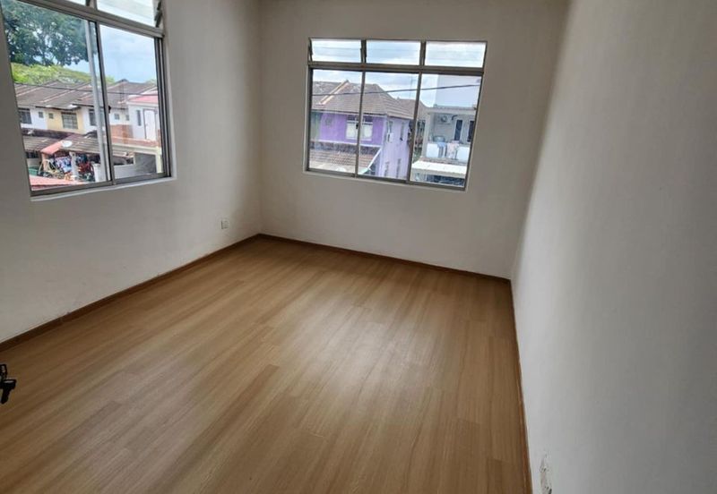 Bandar Baru Seri Alam