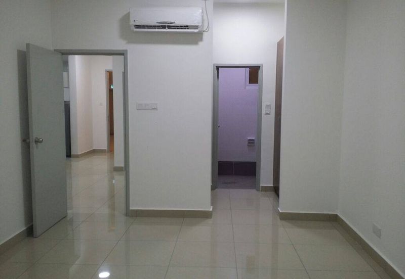 Seasons Luxury Apartments @ Amara Larkin