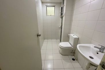 Dedaun Hijau (Greenfield Regency)