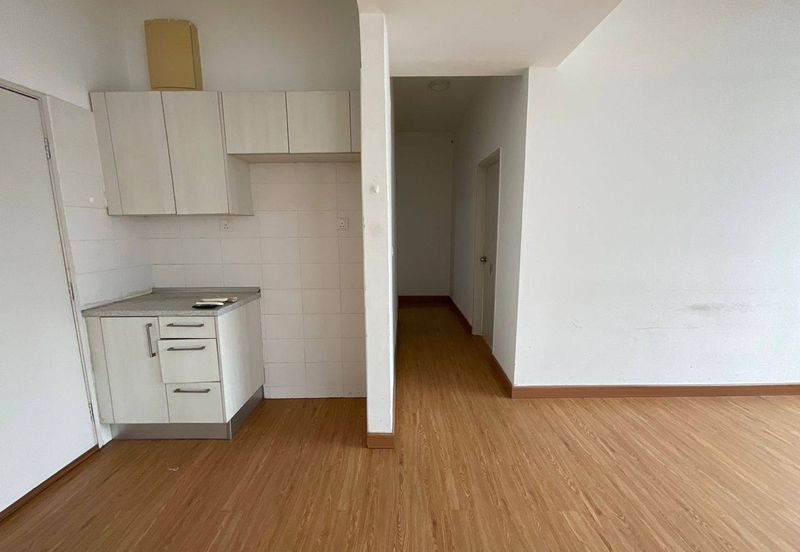 Dedaun Hijau (Greenfield Regency)