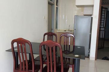 Golden Sands Seaview Residence