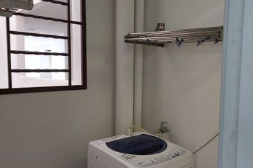 Golden Sands Seaview Residence