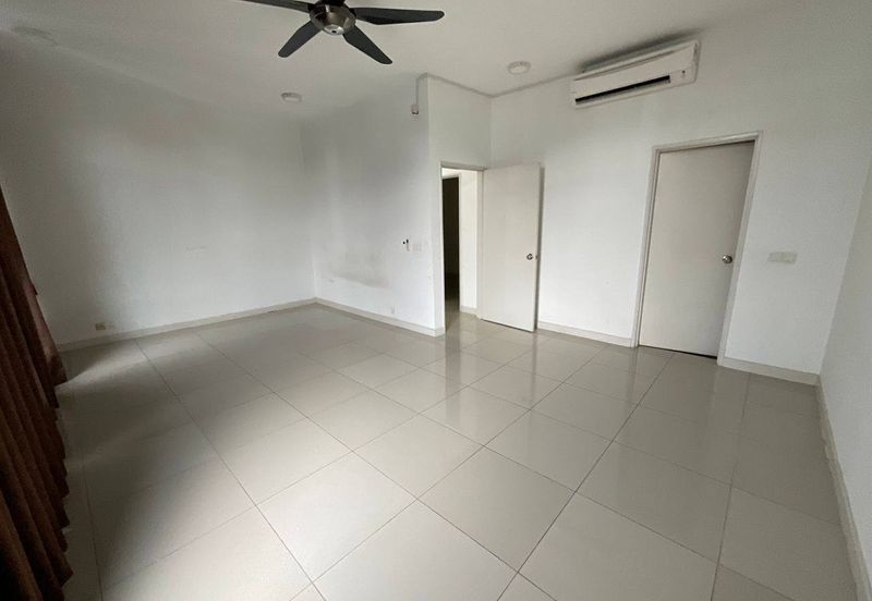 Dedaun Hijau (Greenfield Regency)