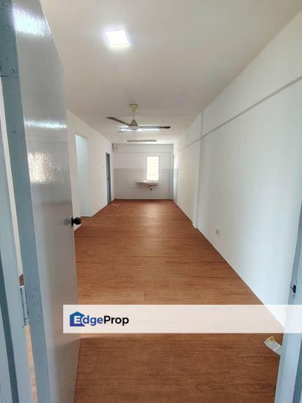 Flat in Taman Plentong Utama for sale, Johor, Masai