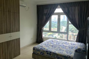 Golden Sands Seaview Residence