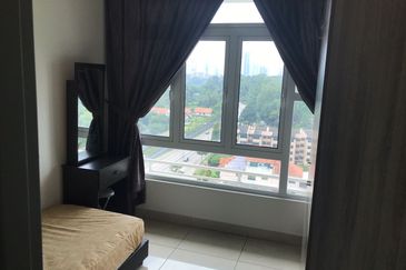 Golden Sands Seaview Residence