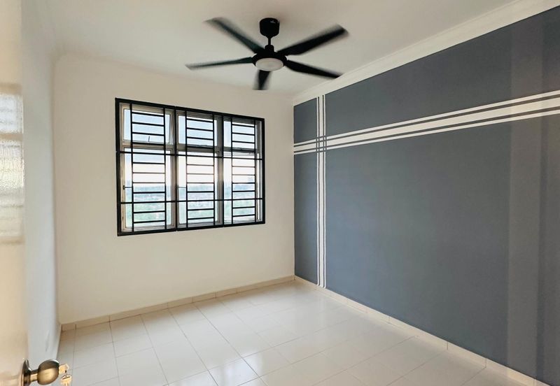 Villa Krystal, Bandar Selesa Jaya