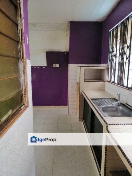 Flat in Taman Ungku Tun Aminah for sale , Johor, Johor Bahru
