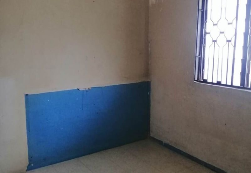 Flat Taman Ungku Tun Aminah