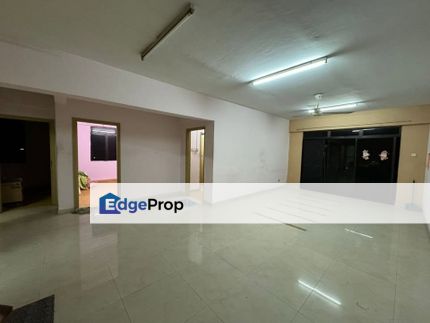 3 bedrooms unit in Skudai Villa Apartment for sale , Johor, Skudai
