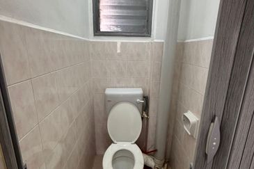 Flat in Taman Impian Emas for sale 