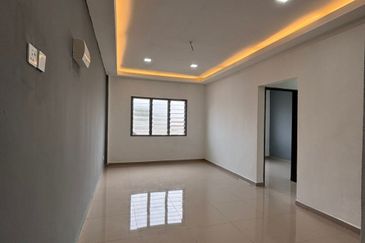 Flat in Taman Impian Emas for sale 