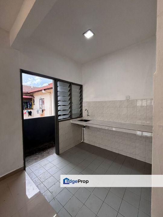 Flat in Taman Impian Emas for sale , Johor, Skudai