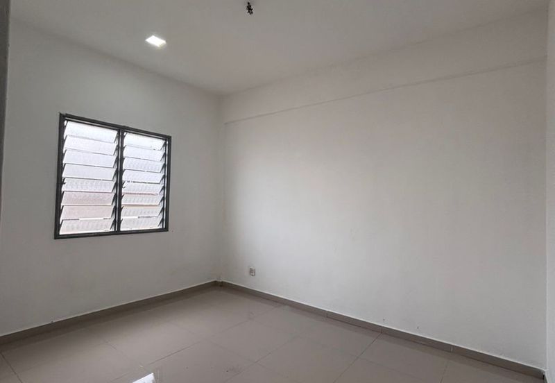 Flat in Taman Impian Emas for sale 