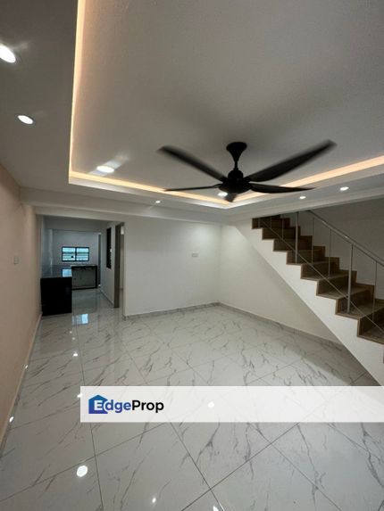 Double storey low cost terrace house in Taman Bukit Tiram for sale , Johor, Ulu Tiram