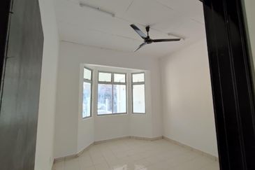 Jalan Pulai Indah, Taman Pulai Indah