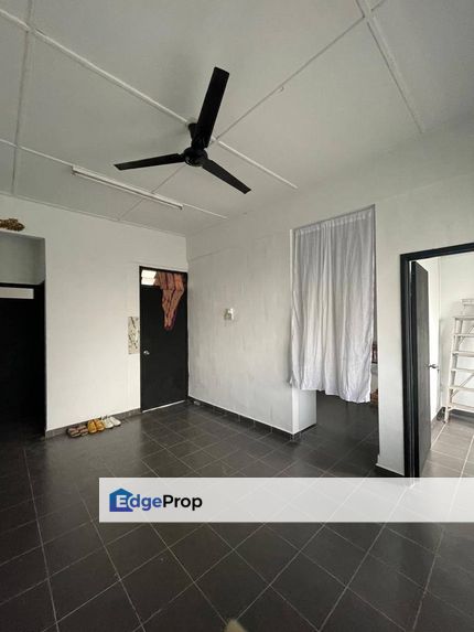 Flat in Taman Perling, Jalan Pekaka for sale , Johor, Johor Bahru