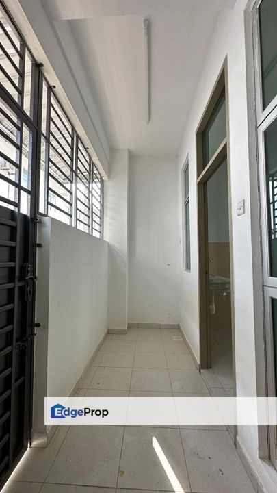 Double storey terrace house in Taman Pulai Mutiara for rent , Johor, Kangkar Pulai