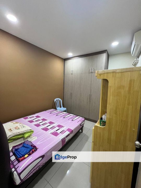 Greenfield Regency,3 + 1 bedrooms for sale , Johor, Tampoi