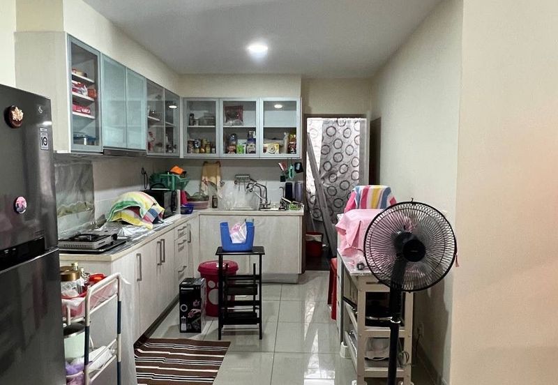 Dedaun Hijau (Greenfield Regency)