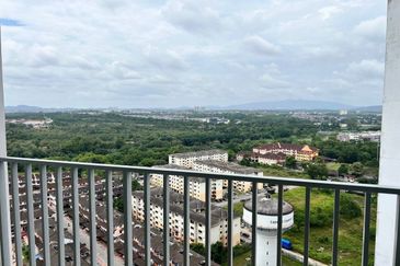 Dedaun Hijau (Greenfield Regency)