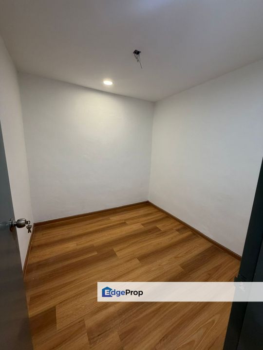 Double storey low cost house Endlot in Taman Skudai Baru for sale , Johor, Skudai