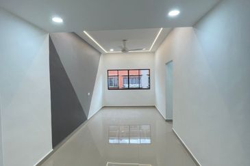 Taman Pulai Utama Flat