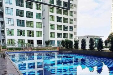 D'Summit Residences @ Kempas Utama