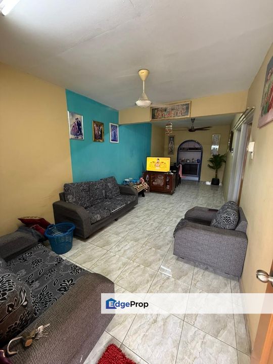 Single storey low cost house in Taman Aman Senai for sale , Johor, Senai