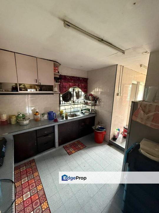 Single storey low cost house in Taman Aman Senai for sale , Johor, Senai