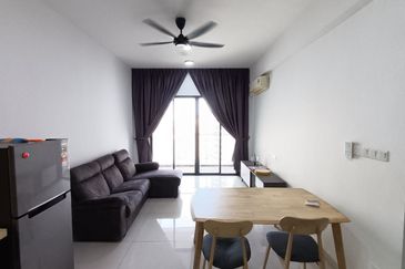 Baypoint @ Country Garden Danga Bay