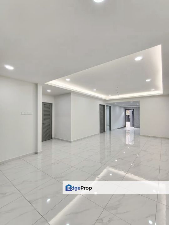 Double storey terrace house in Bandar Seri Alam for sale, Johor, Masai