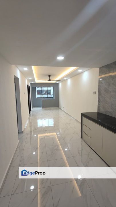 Flat, level 2 in Bandar Seri Alam for sale , Johor, Masai