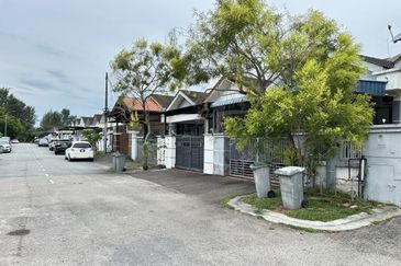 Austin Residence @Taman Mount Austin