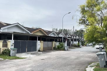 Austin Residence @Taman Mount Austin